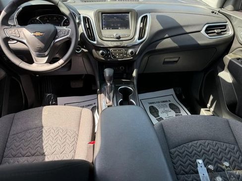 Used 2024 Chevrolet Equinox LT w/ LPO, Floor Liner Package FWD image 11