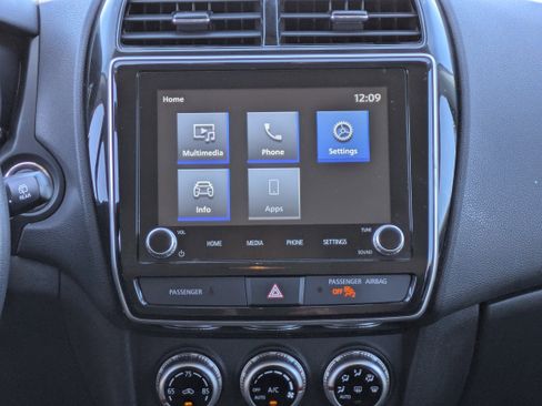 Used 2024 Mitsubishi Outlander Sport SE AWD/4WD image 18