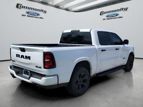 Used 2025 RAM 1500 Big Horn AWD/4WD image 9