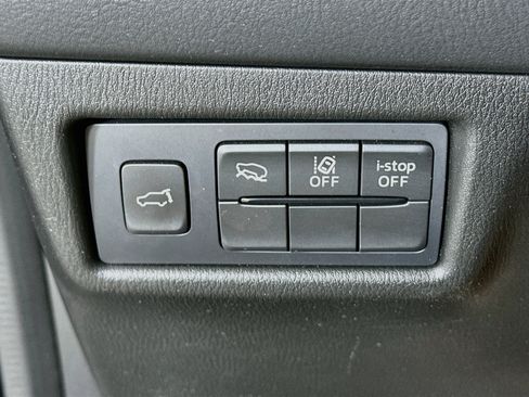Used 2025 MAZDA CX-5 AWD 2.5 S w/ Preferred Package image 17