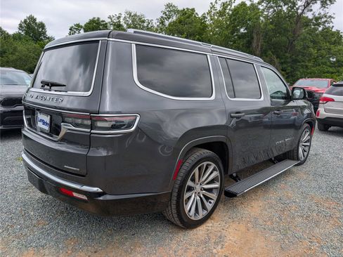 Used 2022 Jeep Grand Wagoneer Series II w/ Convenience Group III AWD/4WD image 5