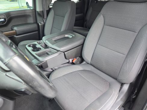 Used 2020 Chevrolet Silverado 1500 LT w/ All-Star Edition image 13