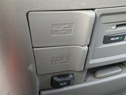 Used 2017 Honda Odyssey Touring Elite image 27