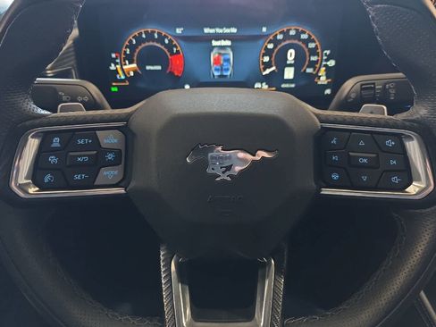 Used 2025 Ford Mustang GT Premium RWD image 23