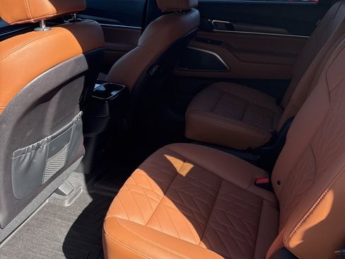Used 2025 Kia Telluride EX X-Line image 4