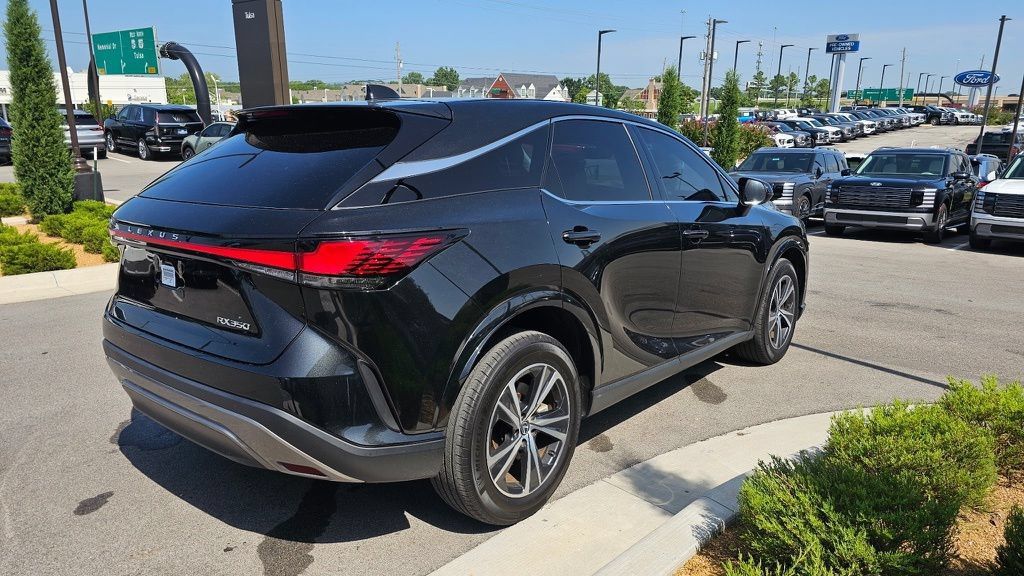 Used 2024 Lexus RX 350 FWD image 3