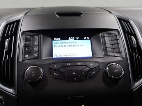 Used 2019 Ford Edge SE w/ Cargo Accessory Package AWD/4WD image 26