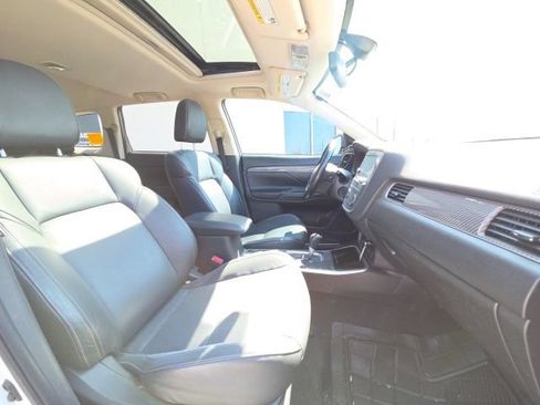 Used 2019 Mitsubishi Outlander SEL FWD image 7