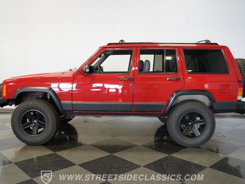 Used 1998 Jeep Cherokee Sport image 2