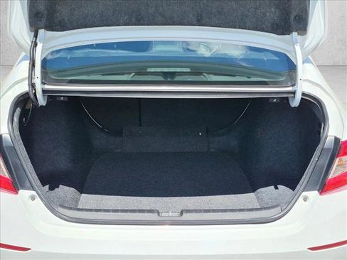 Used 2022 Honda Accord Sport image 7