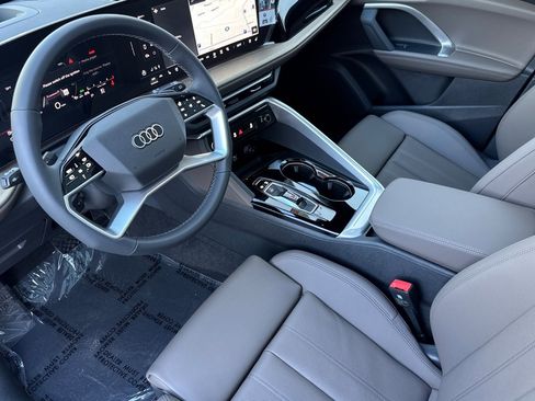 New 2025 Audi Q5 Premium Plus image 7