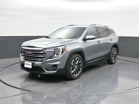 Used 2023 GMC Terrain SLT w/ Infotainment Package II FWD image 1