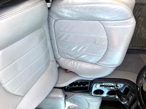 Used 2011 GMC Acadia Denali image 7