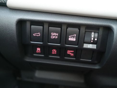 Used 2024 Subaru Forester Limited image 51