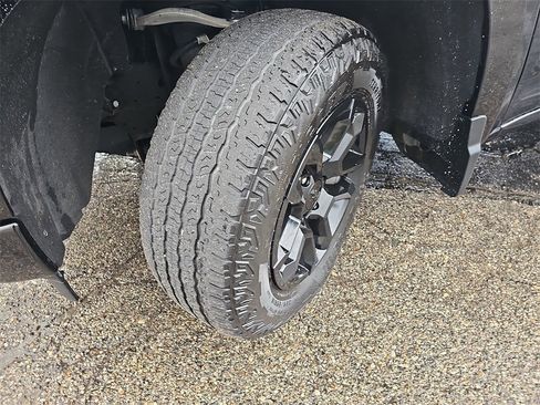 Used 2022 Chevrolet Silverado 1500 RST image 39