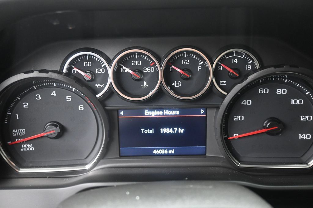 Used 2022 Chevrolet Silverado 1500 LT RWD image 13
