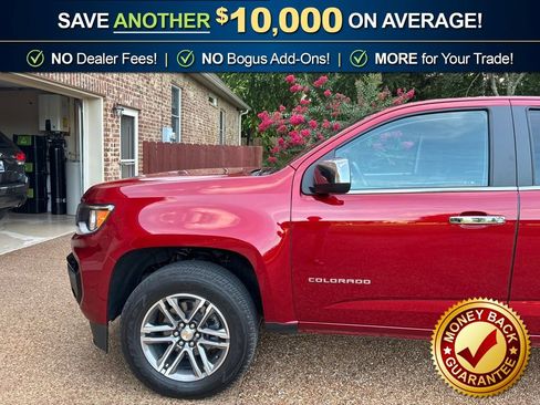 Used 2022 Chevrolet Colorado LT w/ Luxury Package image 2