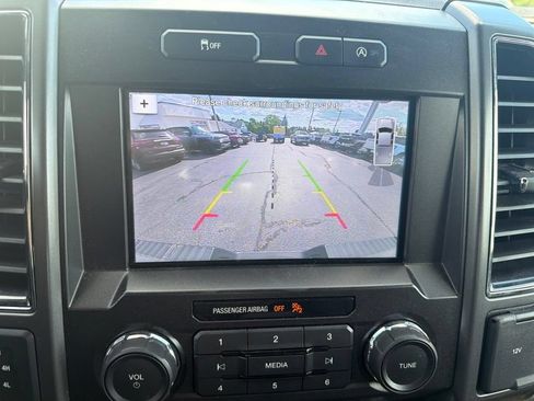 Used 2019 Ford F150 XLT w/ Equipment Group 302A Luxury AWD/4WD image 14