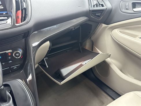 Used 2014 Ford Escape Titanium image 27