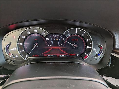 Used 2017 BMW 540i xDrive image 20