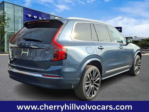 New 2026 Volvo XC90 B6 Plus w/ Protection Package Premier image 5