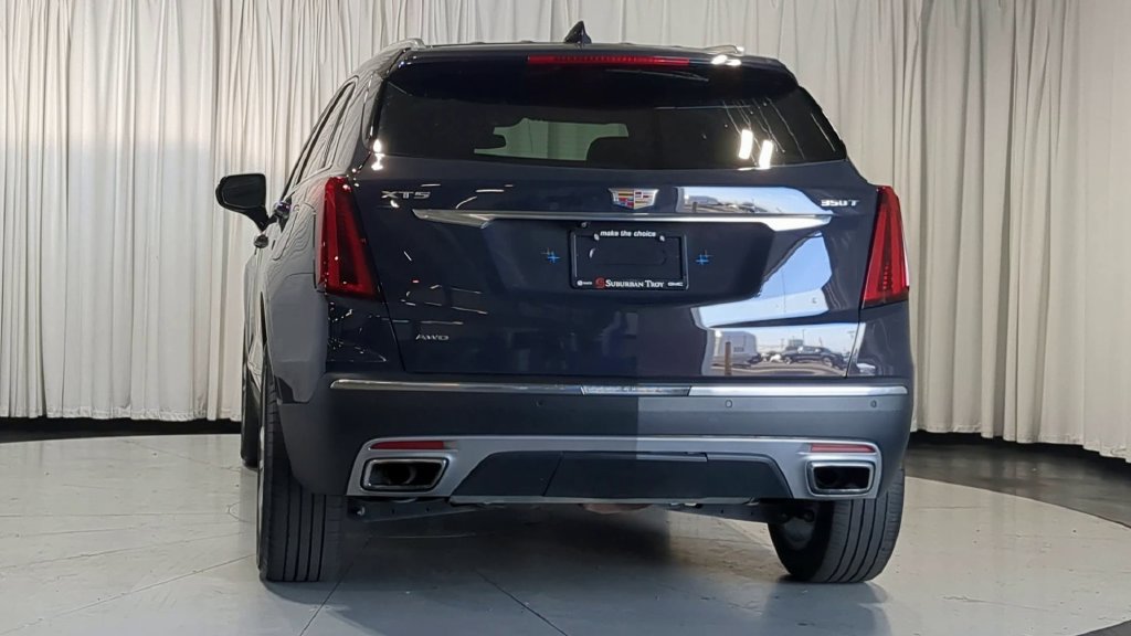 Used 2024 Cadillac XT5 Premium Luxury AWD/4WD image 9