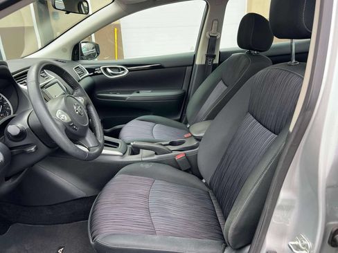 Used 2019 Nissan Sentra SV w/ Special Edition Package FWD image 16