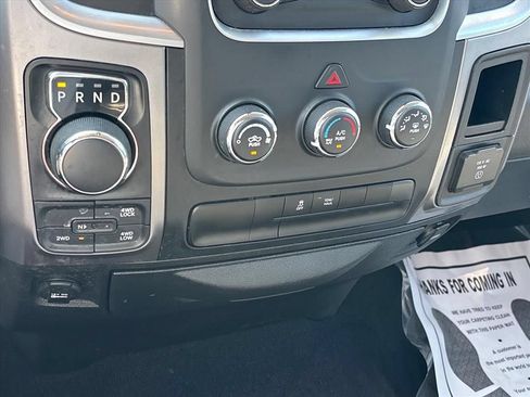 Used 2023 RAM 1500 Classic SLT AWD/4WD image 33