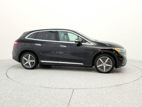Used 2023 Mercedes-Benz EQE 500 4MATIC SUV image 4