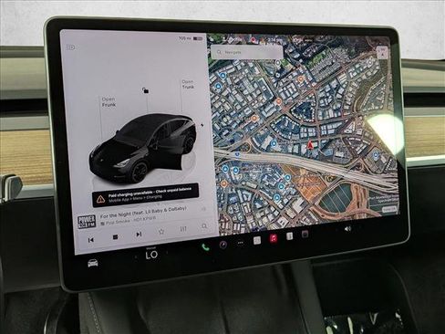 Used 2022 Tesla Model Y Performance image 16