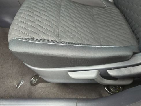 Certified 2022 Nissan Kicks S image 31