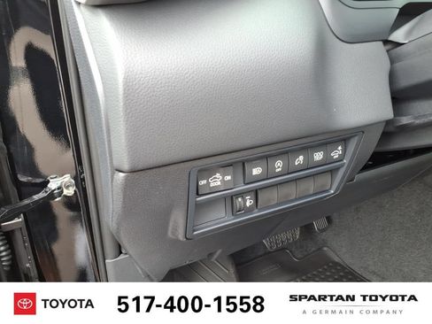 New 2026 Toyota Tundra Limited AWD/4WD image 15