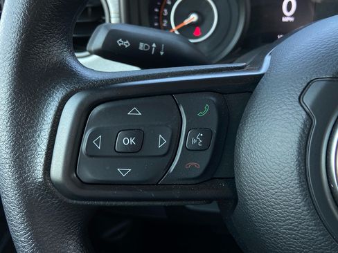 Used 2026 Jeep Wrangler Sport AWD/4WD image 18