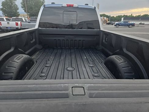 Used 2024 Ford F350 Lariat w/ Lariat Ultimate Package AWD/4WD image 29