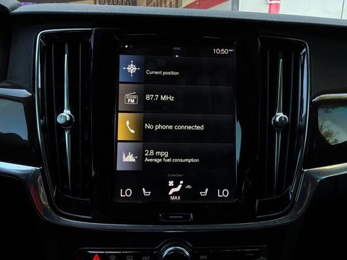 Used 2019 Volvo S90 T6 Momentum AWD/4WD image 37