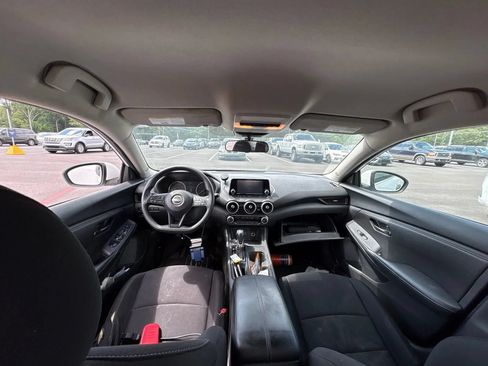 Used 2024 Nissan Sentra S FWD image 6