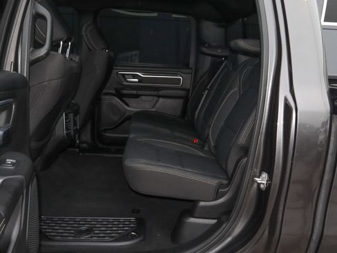 Used 2020 RAM 1500 Big Horn RWD image 17