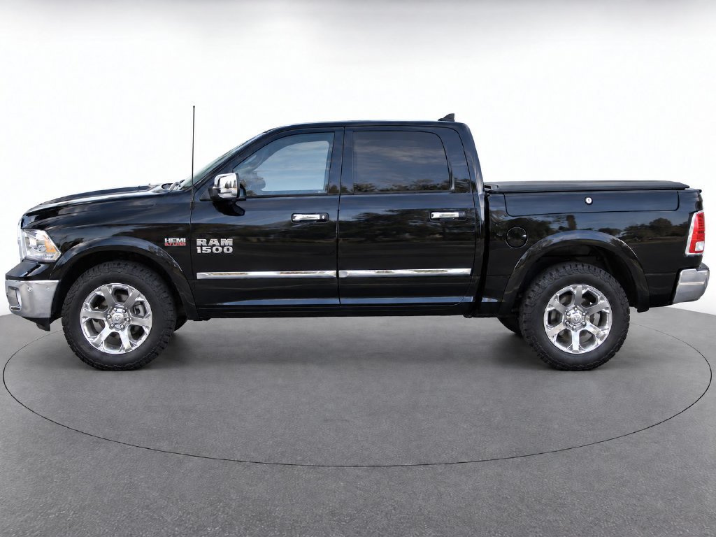Used 2017 RAM 1500 Laramie w/ Convenience Group AWD/4WD image 5