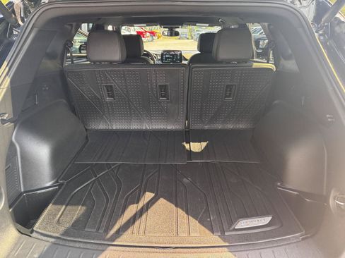 Certified 2025 Chevrolet Blazer RS w/ LPO, Floor Liner Package AWD/4WD image 10