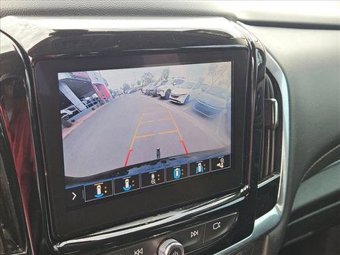 Used 2020 Chevrolet Traverse Premier w/ LPO, Blackout Package AWD/4WD image 14