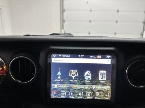 Used 2019 Jeep Wrangler Unlimited Sahara w/ Dual Top Group image 33