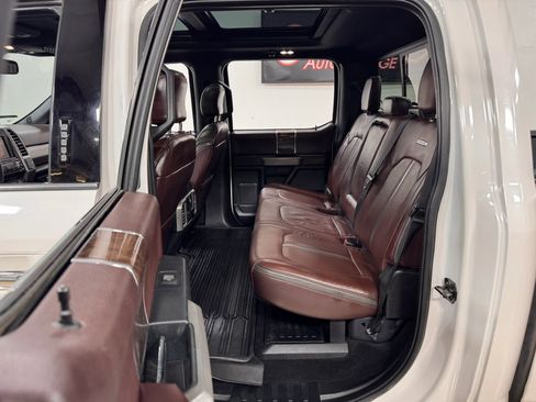 Used 2017 Ford F350 Platinum w/ Platinum Ultimate Package image 17