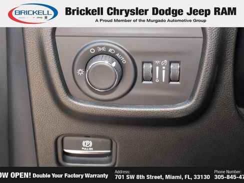 Used 2025 Jeep Grand Cherokee L Altitude AWD/4WD image 30