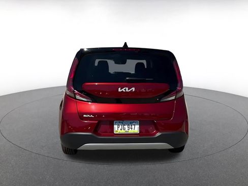 Used 2025 Kia Soul LX w/ LX Technology Package image 12