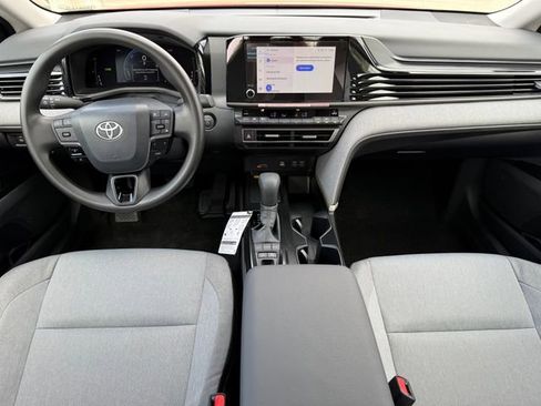 Used 2026 Toyota Camry LE image 23