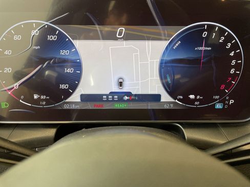 New 2025 Mercedes-Benz GLC 350e 4MATIC image 16