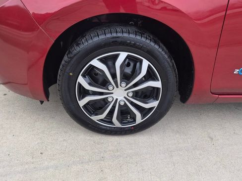 Used 2014 Nissan Leaf S image 13