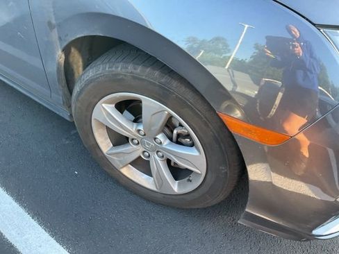 Used 2019 Honda Odyssey EX-L image 3