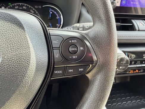 Certified 2025 Toyota RAV4 XLE image 7