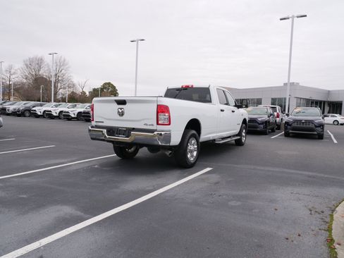 Used 2024 RAM 3500 Big Horn image 4